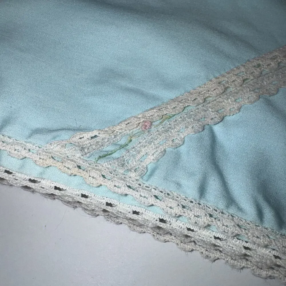 Vtg 60s 70s Baby Blanket Blue Embroidered Bunny Crochet Lace Cottagecore 43x39”